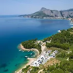 Sea Breeze, Brzet, Villa *