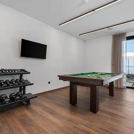 Villa Sea Breeze, Brzet, *